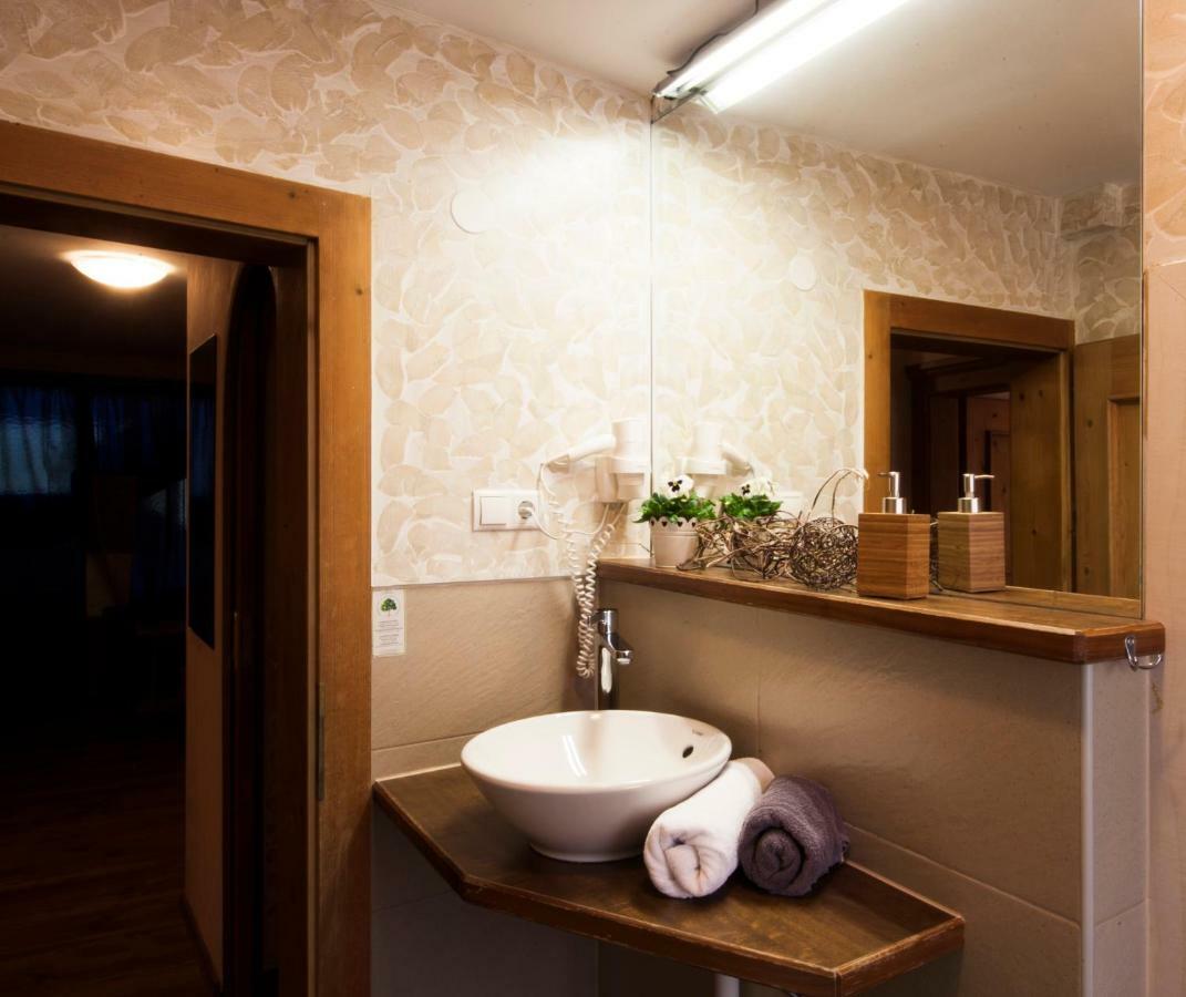 Familienhotel Alpina All Inklusive Wenns Kültér fotó