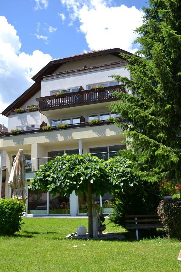 Familienhotel Alpina All Inklusive Wenns Kültér fotó